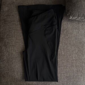 Fabletics Women's Black Boot Cut Yoga Pants